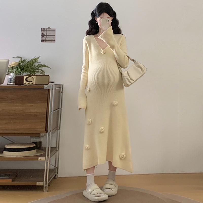 2025 French V-Neck Maternity Knit Dress - Floral Embroidery, Long Winter/Autumn Style L абрикосовый