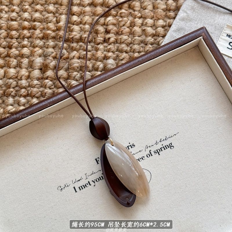 Chinese Aesthetics~ Retro smudged long necklace women's new sweater chain niche design accessories