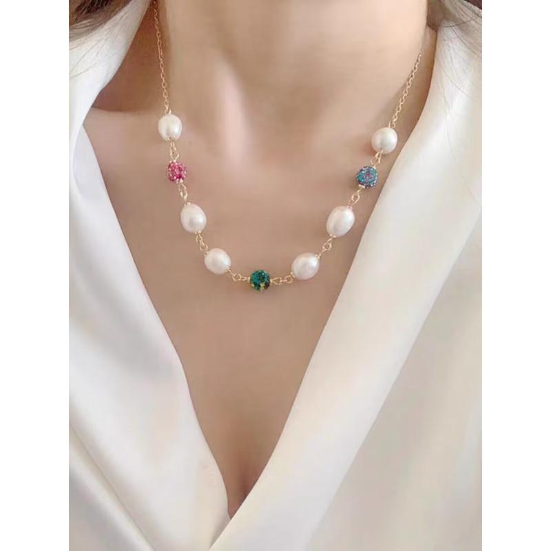 Meier Nova chegada modaacessível luxoelegante incrustadobola de diamante coloridocolar de pérola natural