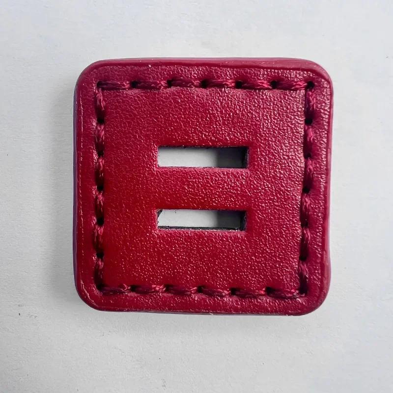 

5 шт. креативных больших квадратных пуговиц 3,8 см длиной по бокам цветные пуговицы из искусственной кожи с 2 отверстиями большие пуговицы для зимнего пальто 3.8cm красный