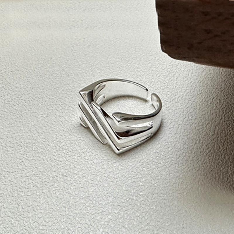Korean Dongdaemun Multi-layer Hollow Twill Open Square Ring