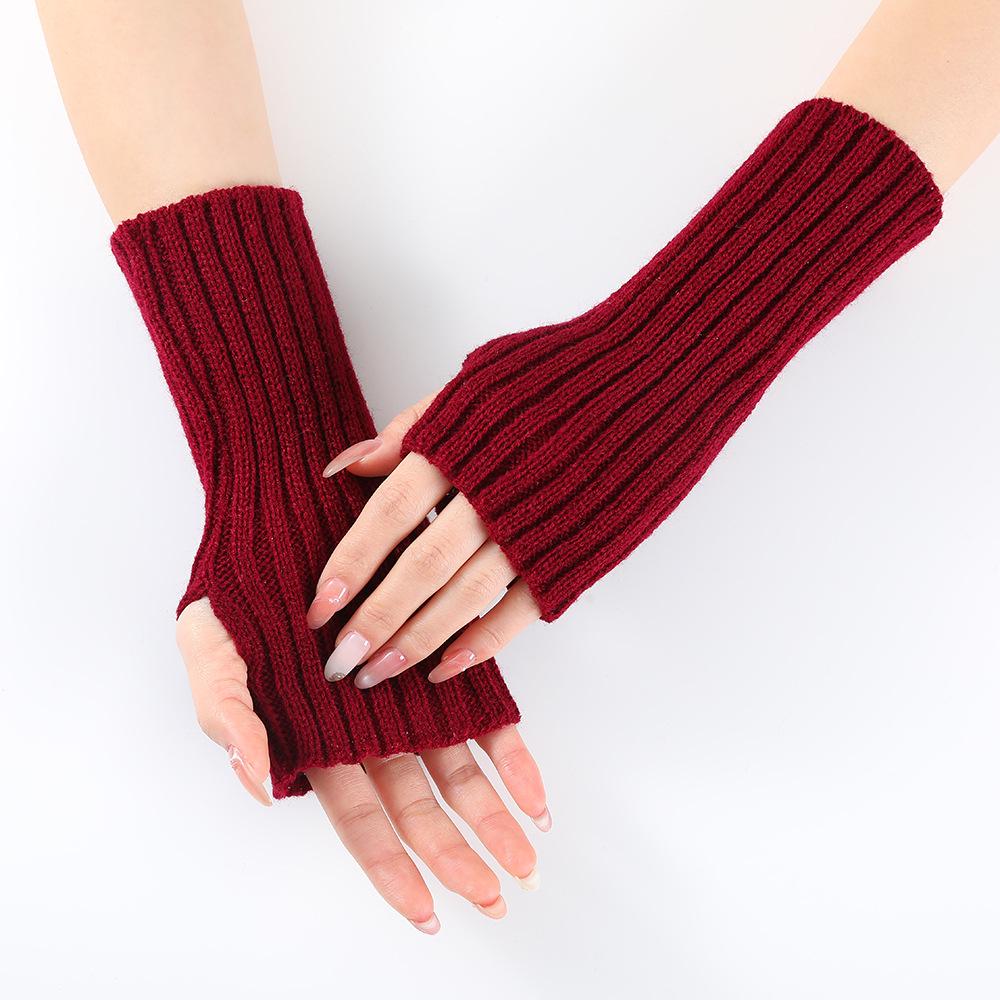 

Warm Cross-Border Knitted Striped Sleeves: Fashionable Cold-Weather Arm Warmers One Size