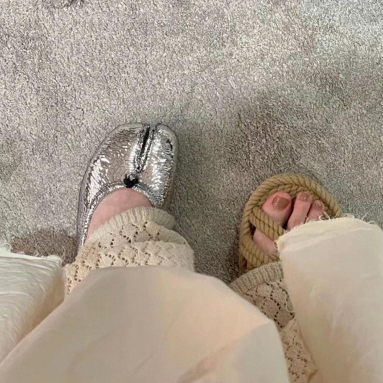 Sheepskin version is very easy to wear soft-soled leather pig's trotters split-toed shoes women's flat-soled shallow mouth Mary Jane single shoes loaf