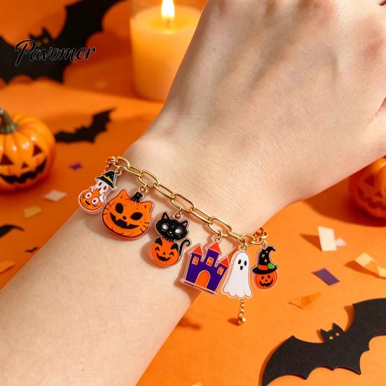 Acrylic Pumpkin Wrist Jewelry Halloween Charm Bracelets for Women, Cute Spooky Cat Ghost Castle Pendant Holiday Costume Accessory Bracelet, Adjustable