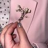 Broche Speld Verse Bloemen Compacte Legering Bloemenhouder Handvormige Houder Past op Jurken Overhemden Veelzijdig Speldje