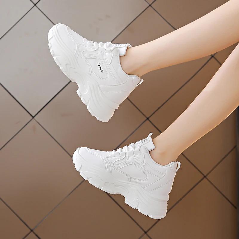 Spring and Autumn Casual Fashion Round-toe Thick-soled Vulcanized Shoes Solid Color Non-slip Wear-resistant Simple Running Shoes