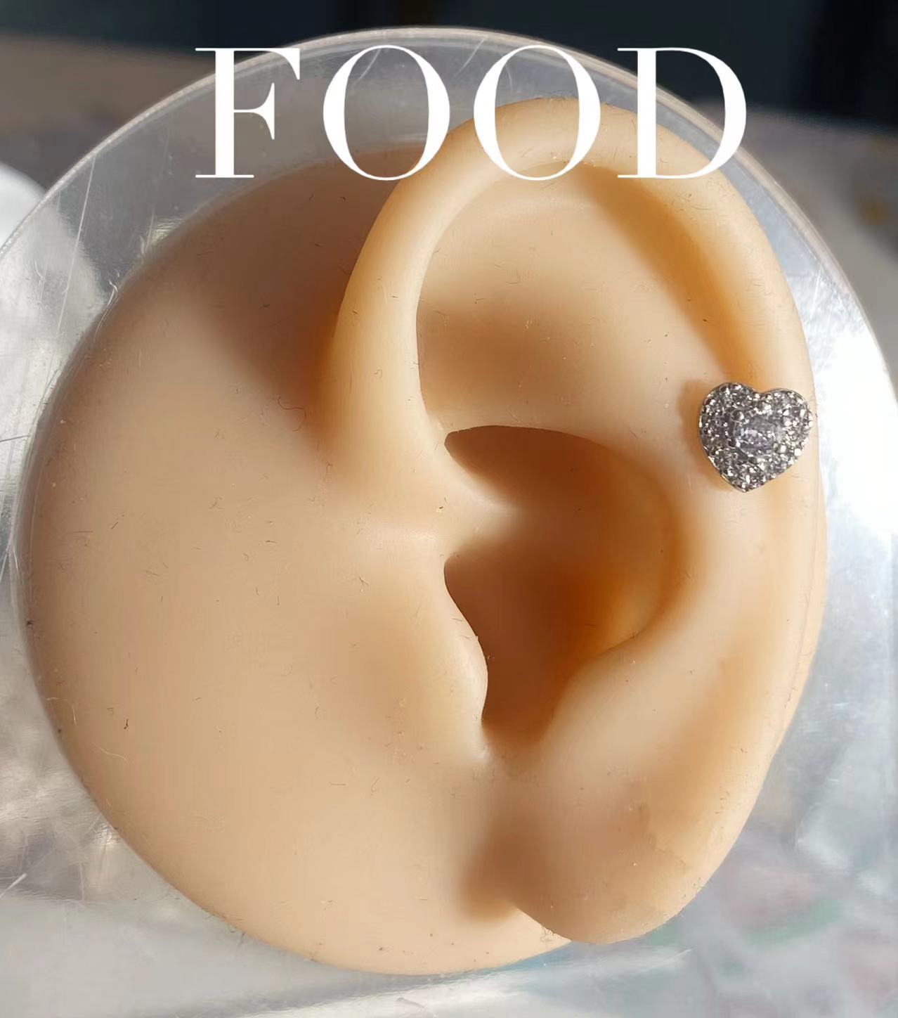 

Flash drill big love big drill cochlear earbone nail titanium steel screw buckle full drill cochlear nail exquisite simple earrings