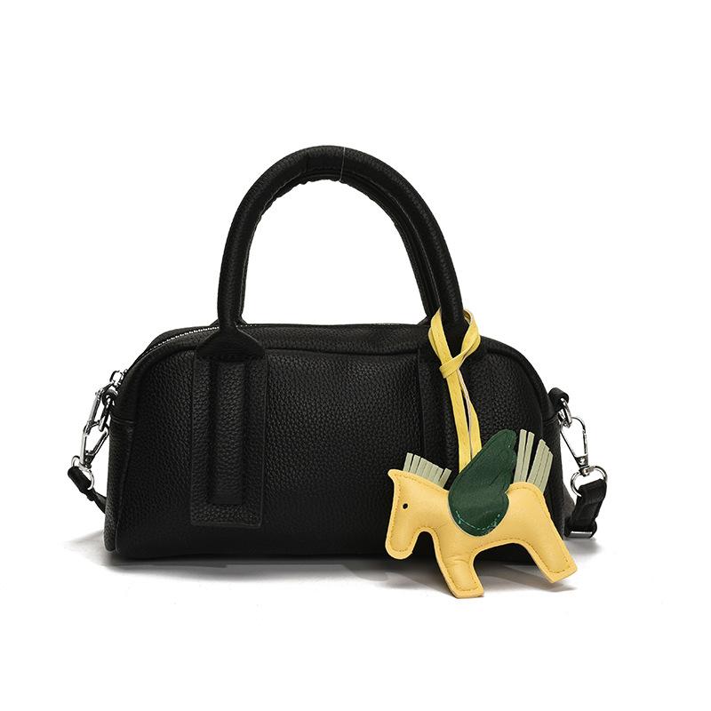 

Портативная сумка Boston Pattern с рисунком личи, универсальная сумка-мессенджер через плечо для поездок на работу чёрный