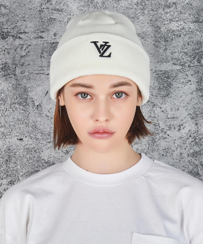 Bajal 3D Monogram Beanie White