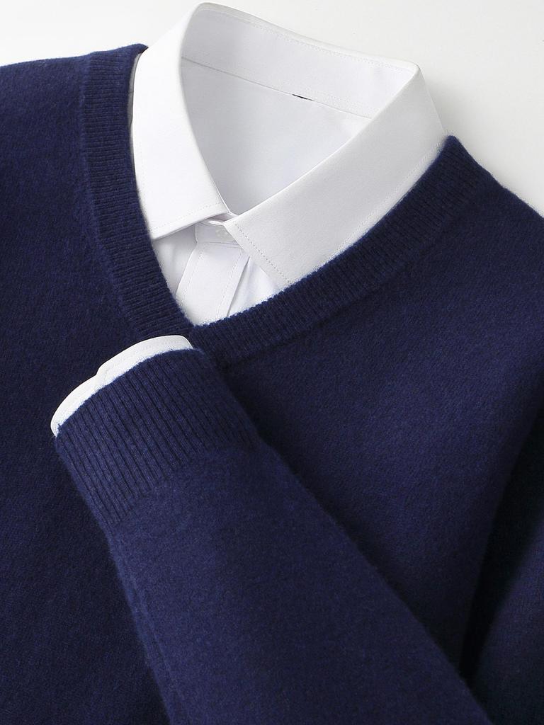 Men's 100% Pure Wool V-Neck Sweater, Medium Thickness, Versatile Solid Color Knitwear for Autumn and Winter