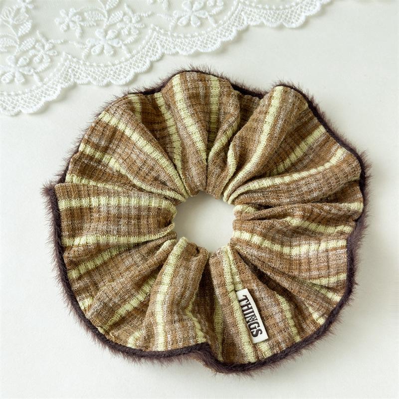 

Striped Texture Scrunchies Thick Hair Tie for Women Aesthetic Daily Hair Accessory Elegant Ponytail Holder Single layer
