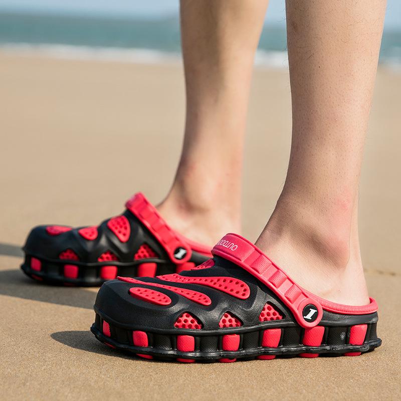 Men Sandals 2 Summer Hole Shoes Rubber  Men Garden Shoes Outdoor Beach Flat Sandles for Men Shoes2024