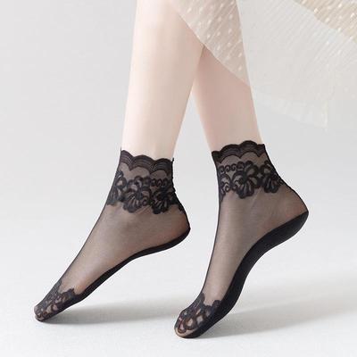 Spitzen-Söckchen für Damen: Baumwollunterteil, Unifarben, Mesh-Spitzendesign, Mittlere Wadenlänge, Schwarz, für Frühling/Sommer
