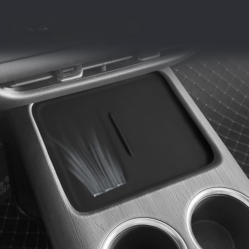 For Chang'an CS75 PLUS Central Control Wireless Charging Silicone Rubber Non-slip Mat For Automobiles Modified Accessories