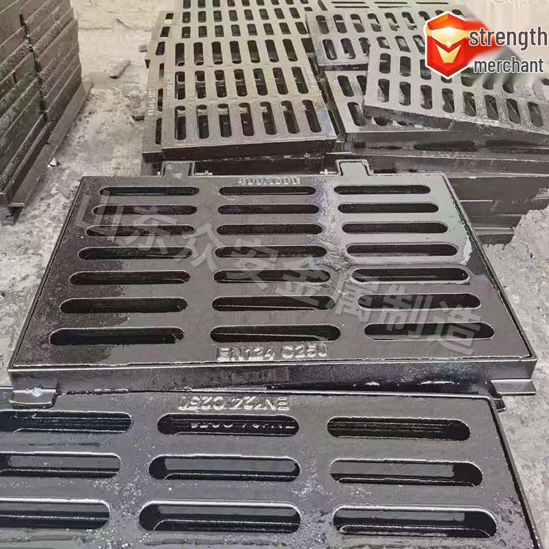 Ductile Iron Cast Sewer Manhole Cover with Sloped Channel Flat Grate