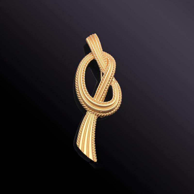 

1PC French Retro Tapered Brooch, High-end Women s Medieval Jewelry, Corsage Niche Design, Elegant Anti-light Pin