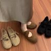 Calzado para mujer – Zapatillas