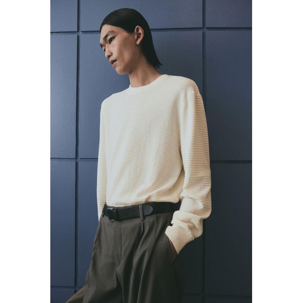 H M Textured Knit Sweater Regular Fit creaM