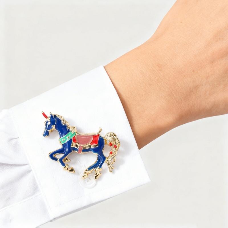 Elegant Retro Unicorns Horse Pin With Enamel Coating Vibranting Color Construction For Various Occasions