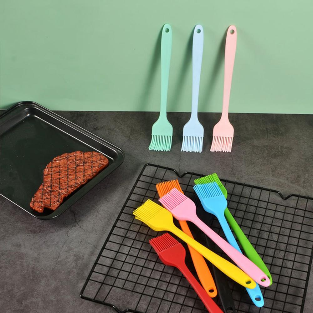 Silicone BBQ Brush Long Handle Heat Resistant Pastry Cooking Oil Brush Multi-Purpose Food Applying Brush For Sauce Marinade