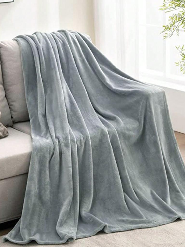 Plain Color Blanket Green Simple Throw Blanket Soft Sleeping Blanket For Household