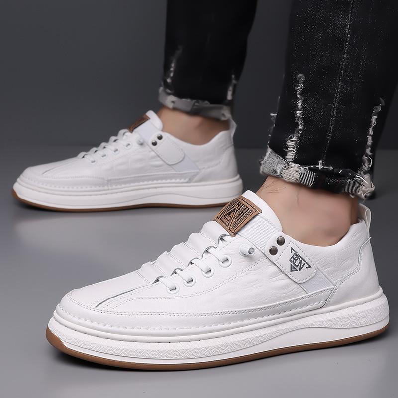 Spring and Autumn New Men's Handmade Online Casual Leather Shoes Men's Versatile Fashion Board Shoes Little White Shoes One Pedal Student Shoes