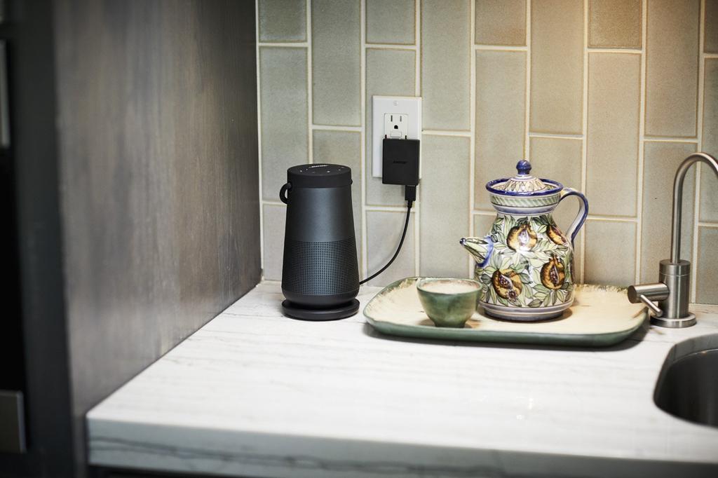 Bose SoundLink Revolve charging cradle charging stand