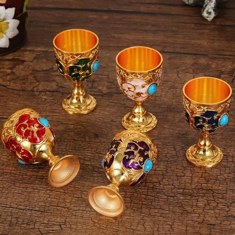 Vintage Shot Glass, Alloy Portable Light Luxury Relief Carved Goblet, European Mini Vodka Tumbler, Home Table Decoration, 1pcs