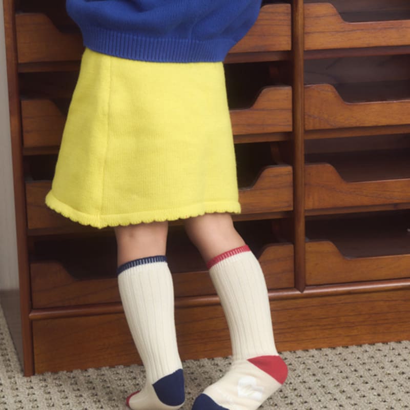 

i hate monday [IHM09BS02] Little Five Kids Socks Ivory FREE