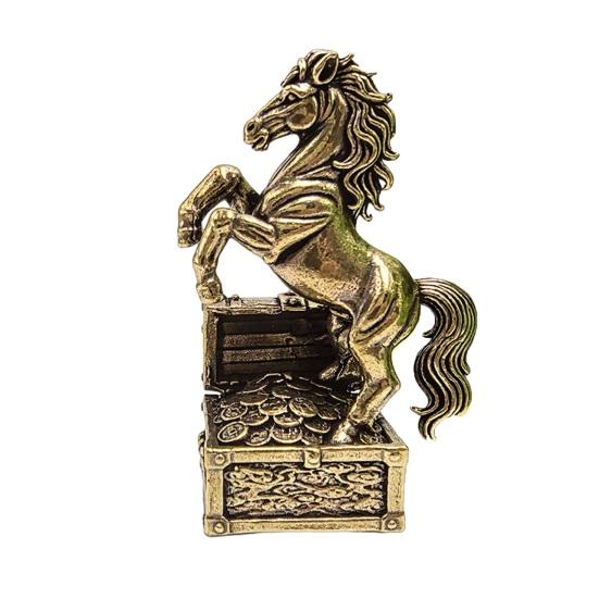 Feng Shui Messing Pferdestatue Pferd auf Münzen tretend Chinesisches Neujahr Tischdekoration Tierkreis Glückspferd Skulptur mit Schatz