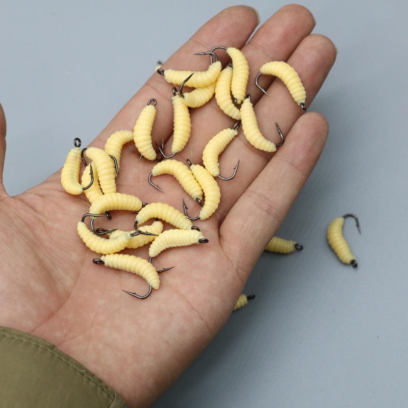 Set di Larve di Gomma Esca da Pesca con Amo - Esche Grub Versatili per Persico, Trota, Crappie, Bluegill, Ideale per la Pesca in Acqua Dolce