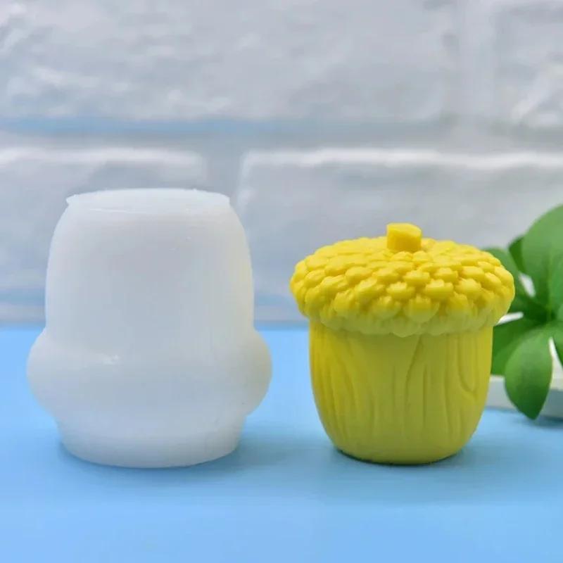 

Latest Model Creative Pine Cone Aromatherapy Gypsum Candle Silicone Mold Handmade Plaster Candle Container Decoration Mould