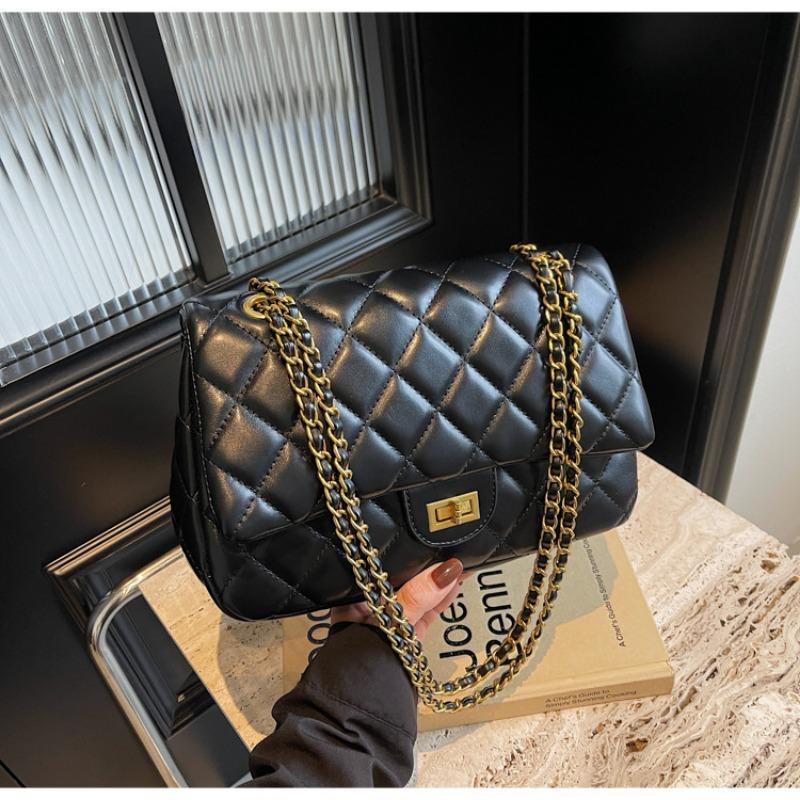 

New fashionable large-capacity commuter high-end diamond chain bag women s shoulder messenger bag чёрный