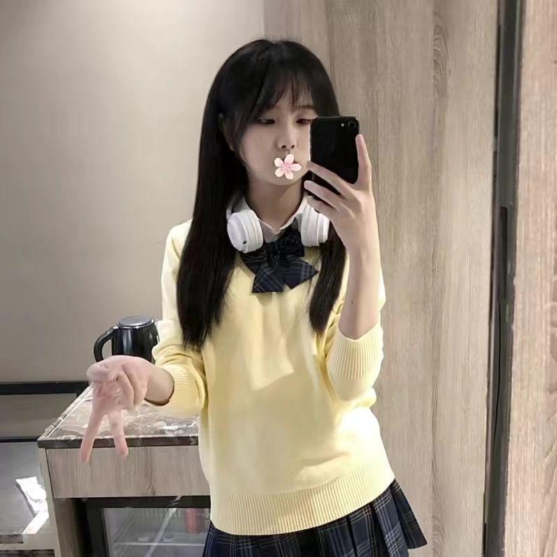 Preppy V-Neck JK Uniform Sweater Set: Autumn-Winter Long-Sleeve Versatile Outerwear for Girls