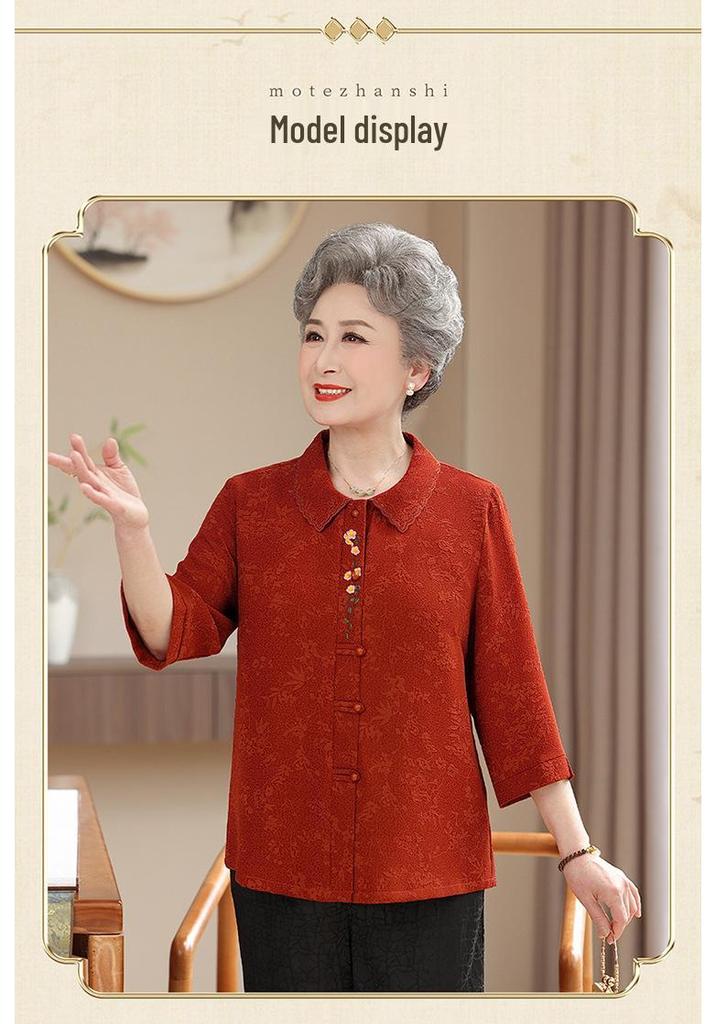 Elegant Embroidered Chinese Style Loose Fit Top for Middle-aged and Elderly Women - Perfect for Spring, Summer, and Autumn.