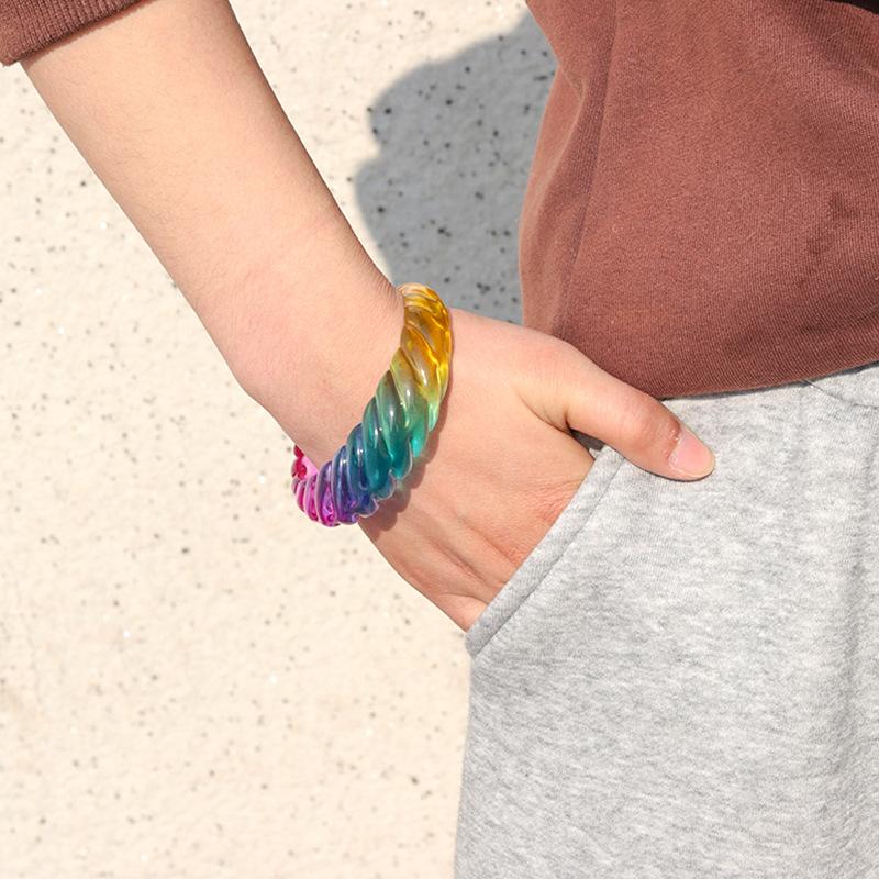 Персонализированный Неправильный Акриловый Модный элегантный Преувеличенный Цвет Ретро Толстый Браслет Украшение Украшение Multicolor 2