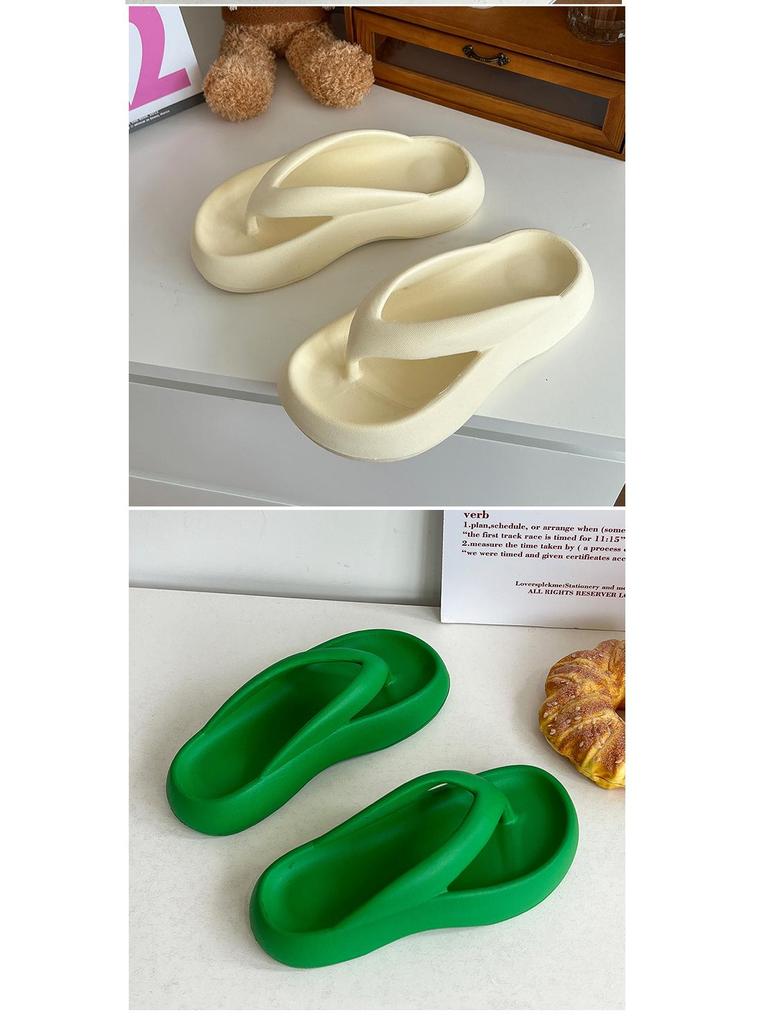 Damen Trendige Koreanische Weichsohlige Dicke Zehensandalen für Sommer-Strandbekleidung