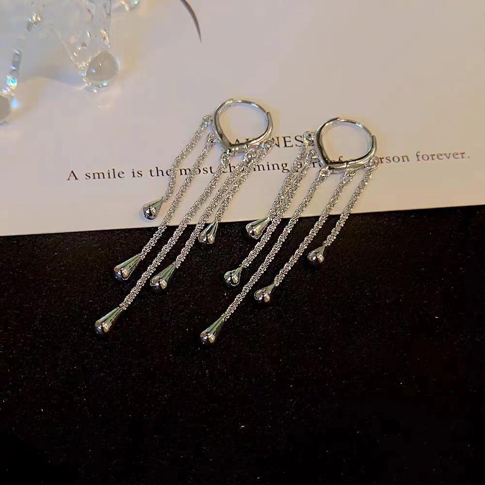 

Роскошные сверкающие серьги-кисточки в форме капли воды в форме сердца — универсальный и элегантный дизайн для женщин Water Drop Tassel Heart Earrings