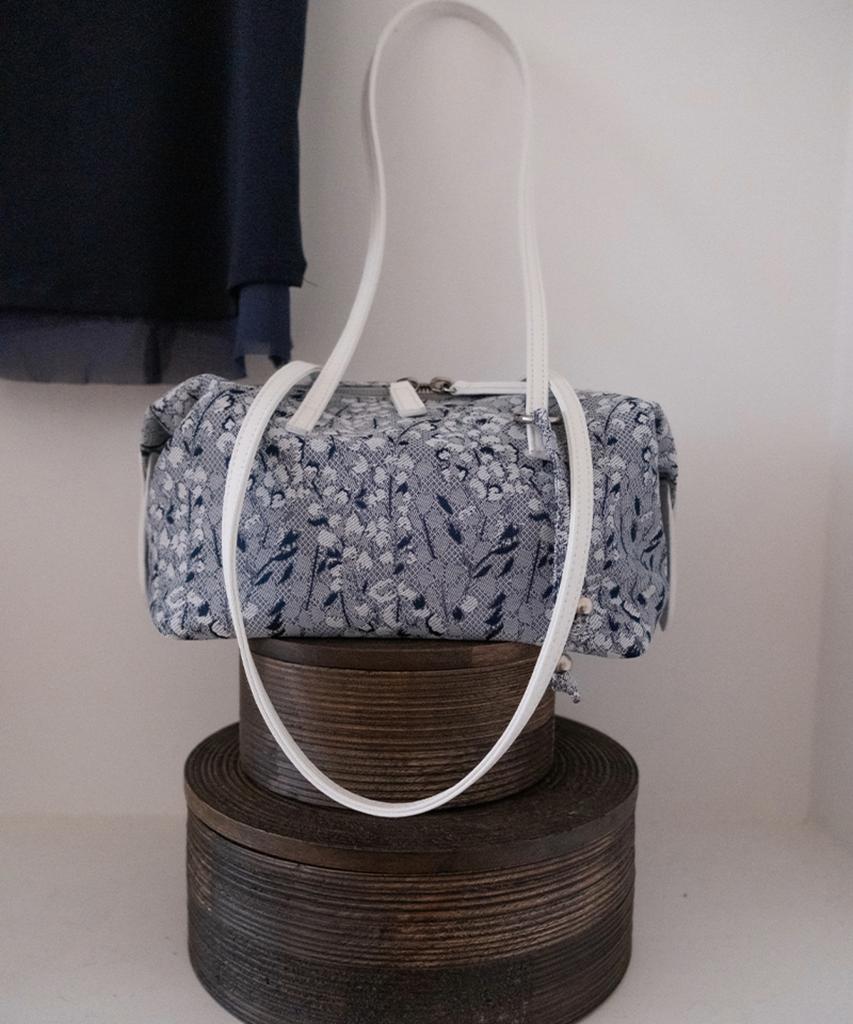 Atmyfingertip Folded Boston Bag Jacquard Mist