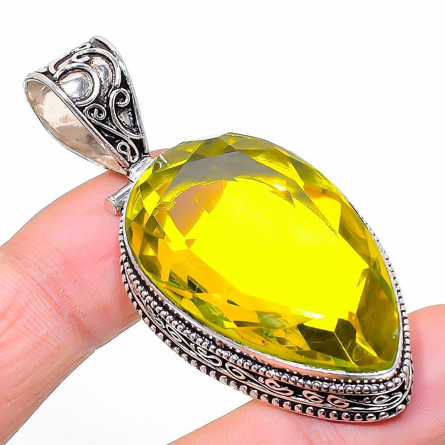 

Vintage Lemon Topaz Gemstone Handmade Ethnic Jewelry Pendant 2.36 VR-3509