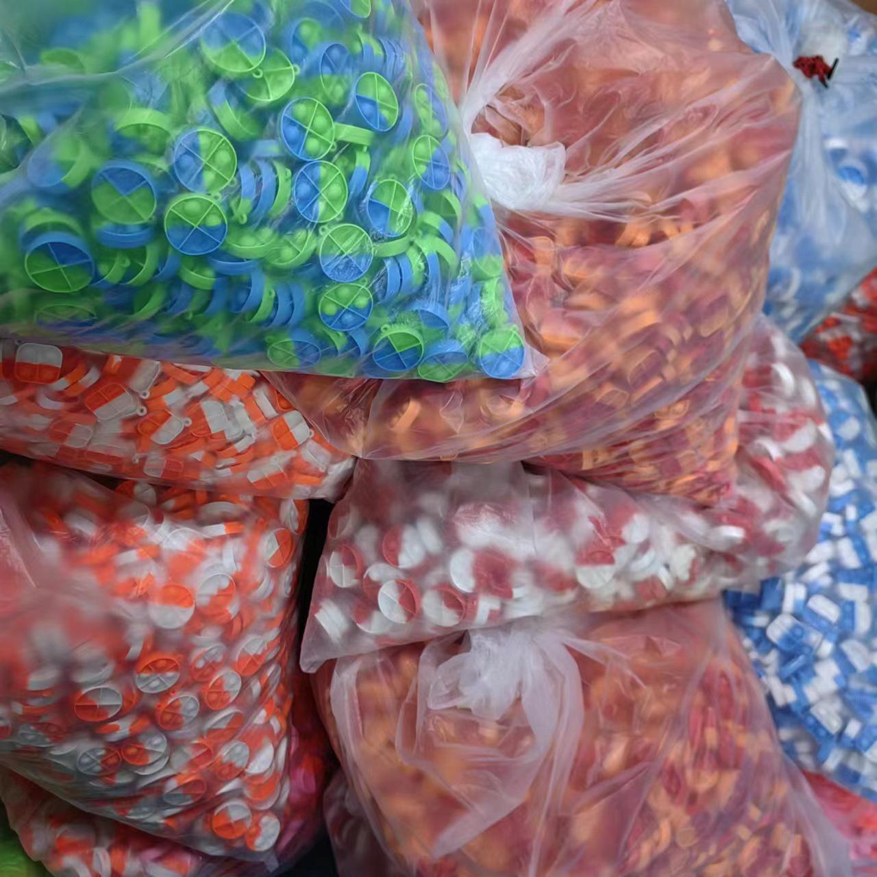 

Радужный силиконовый браслет-пузырь Pop It для снятия стресса