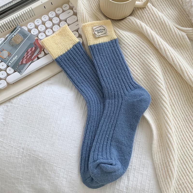 Cotton Knitting Women Socks Fashion Harajuku Retro Lady Girls Plush Thick Long Socks Autumn Winter Solid Color Casual Keep Warm