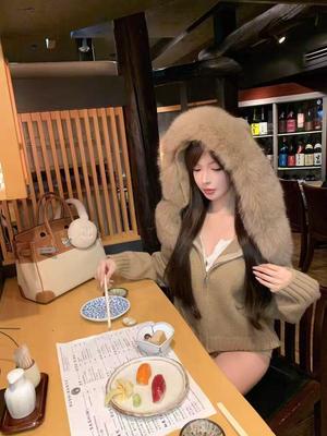 Women's Short Hooded Knitted Cardigan with Imitation Fox Fur Collar - New Autumn/Winter Fashion Style