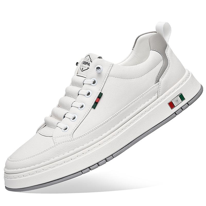 2024 Herbst neue Herren handgefertigte Online Sportstil lässige Lederschuhe Herren Leder atmungsaktive vielseitige Board-Schuhe 7081