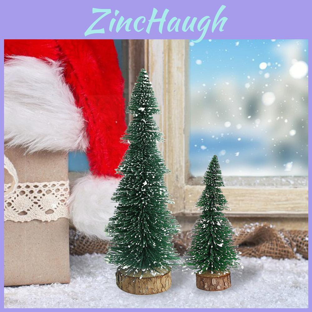 Entzückendes Mini-Weihnachtsbaum-Dekorationsstück mit schneebedeckten Spitzen, ideal für festliche Dekoration