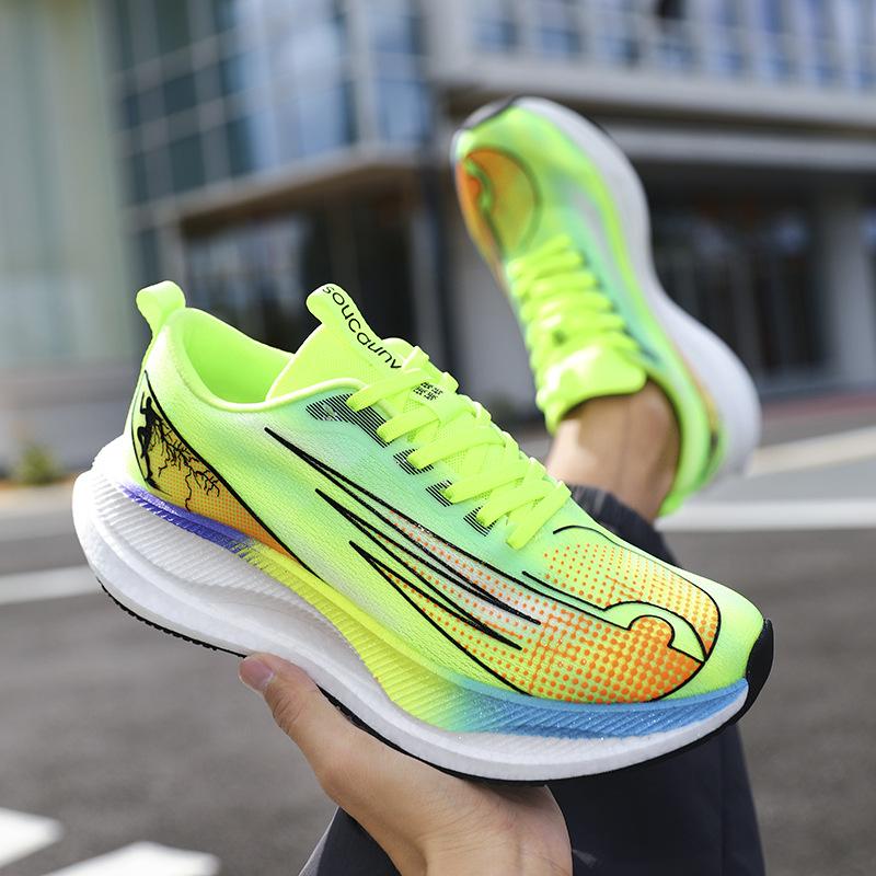 2025 New Wind Chasing Pro Real Explosive Soft Sole Non-slip and Wear-resistant Running Shoes Professional Physical Test Racing Running Shoes