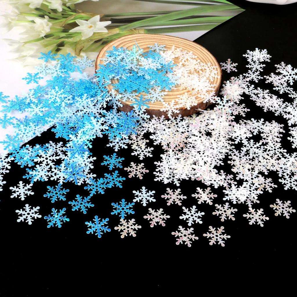 300Pcs 2CM Mini Snowflake Ornament Christmas Decorations Snowflakes Christmas Craft for DIY Craft Xmas Winter Party Table Decor
