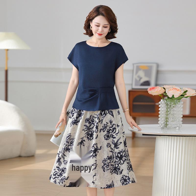 Summer 2025 Mom's Short-Sleeve T-shirt & Skirt Set for Middle-Aged Women