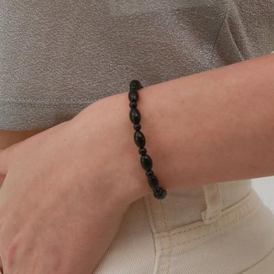 Weniger ist mehr ovales Onyx-Armband