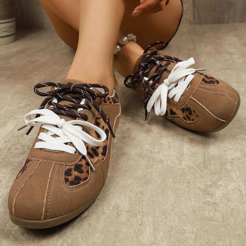 Fashion Vintage Leopard Print Flat Heel Sneaker Women 2025 Patchwork Lace Up Tennis Shoes Woman Lightweight Non Slip Sport Shoes Mujer